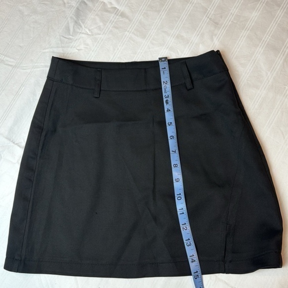 Commense Effortless Two Piece Black Vest and Mini Skirt Set Size XS - Picture 9 of 9